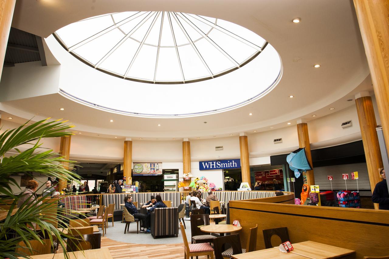 Days Inn Stafford Kültér fotó